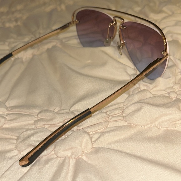 Louis Vuitton Grease Mask Gradient Aubergine Monogram Sunglassess - Picture 10 of 14